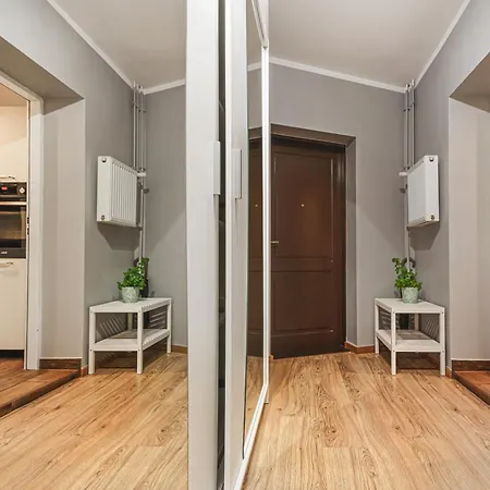Komfort 2 Obok Rynku Apartment